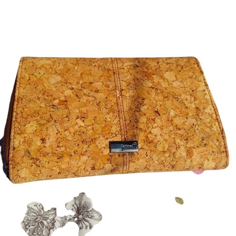 Jewell by Thirty-One Cork Clutch Wallet Natural Zip Around Organizer - Picture 3 of 4